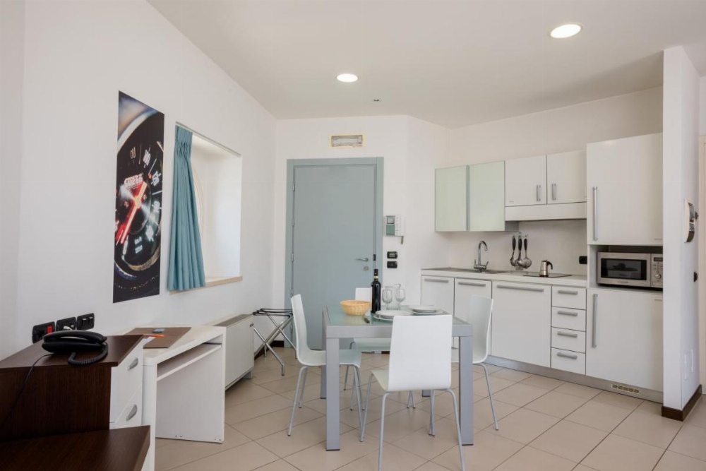 Room image 2