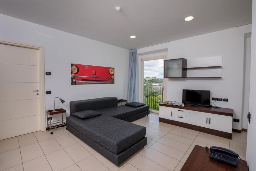 Room image 2