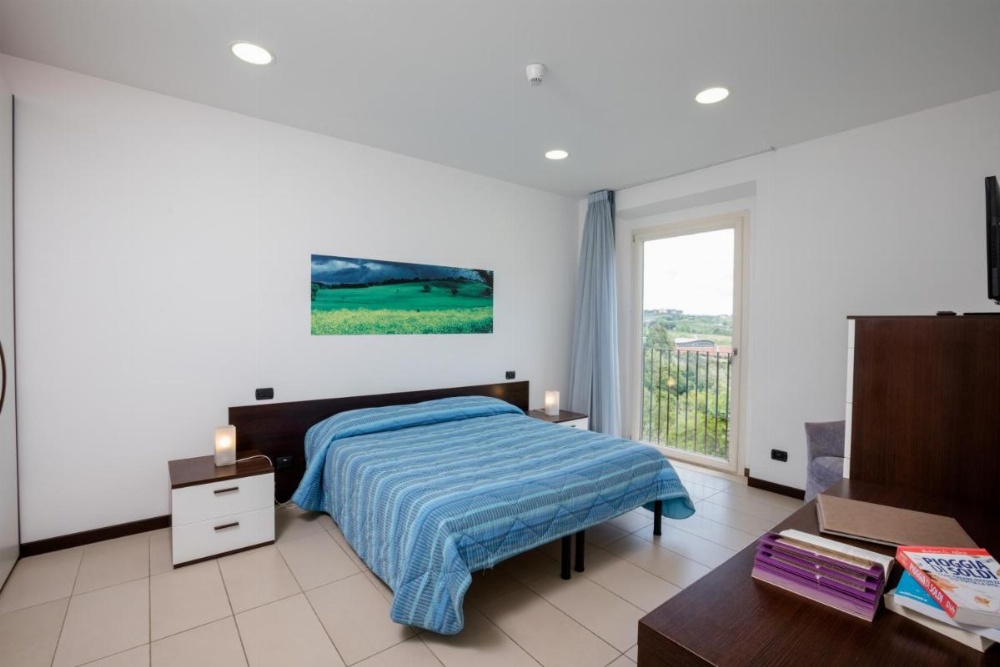 Room image 5