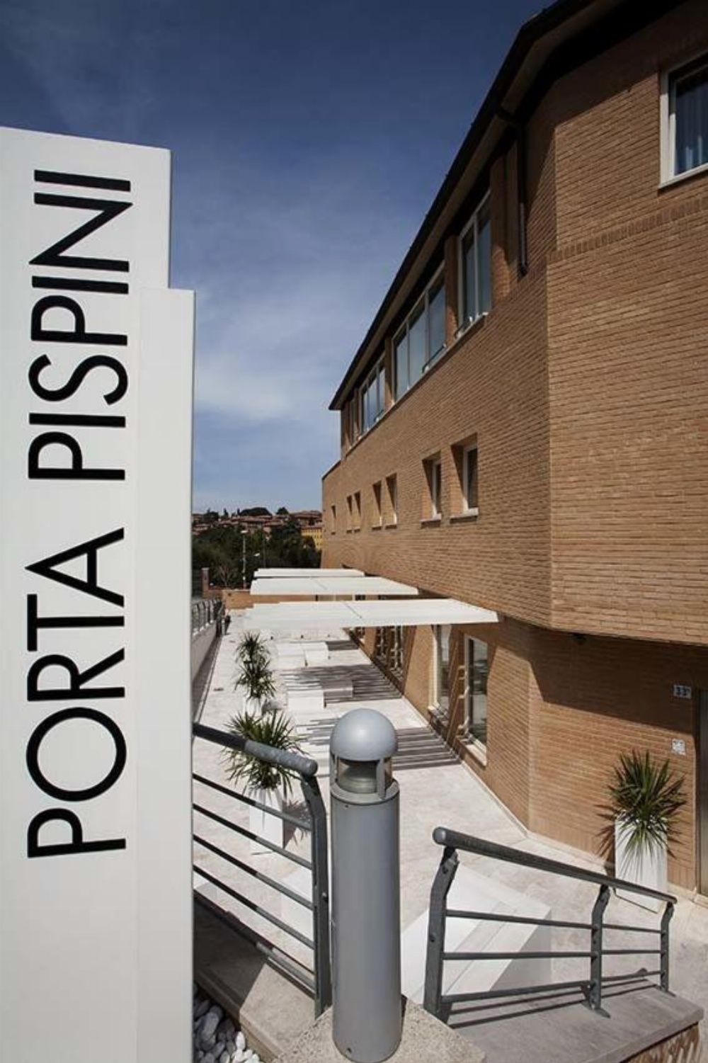 Porta Pispini Residence